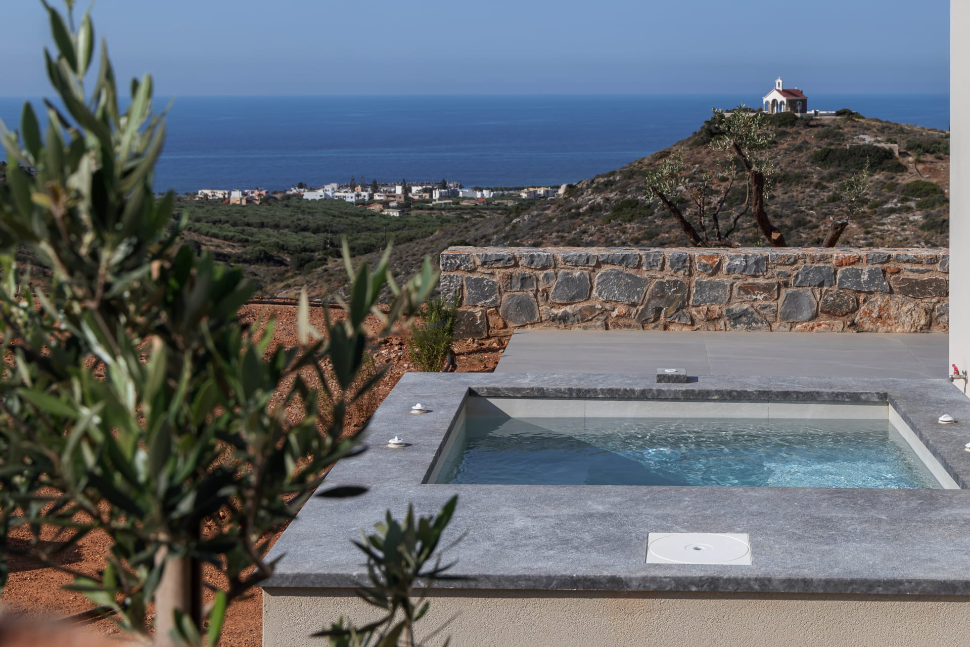 Alberto Jacuzzi Villa