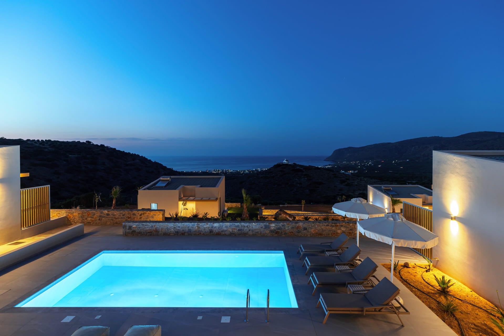 Alberto Pool Villa